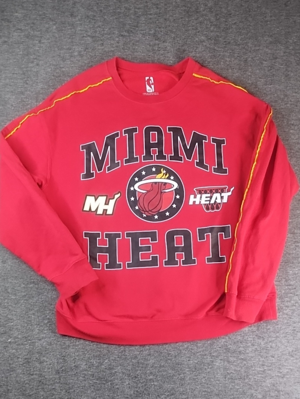 NBA Miami Heat Red Crewneck Sweatshirt with Yellow Piping